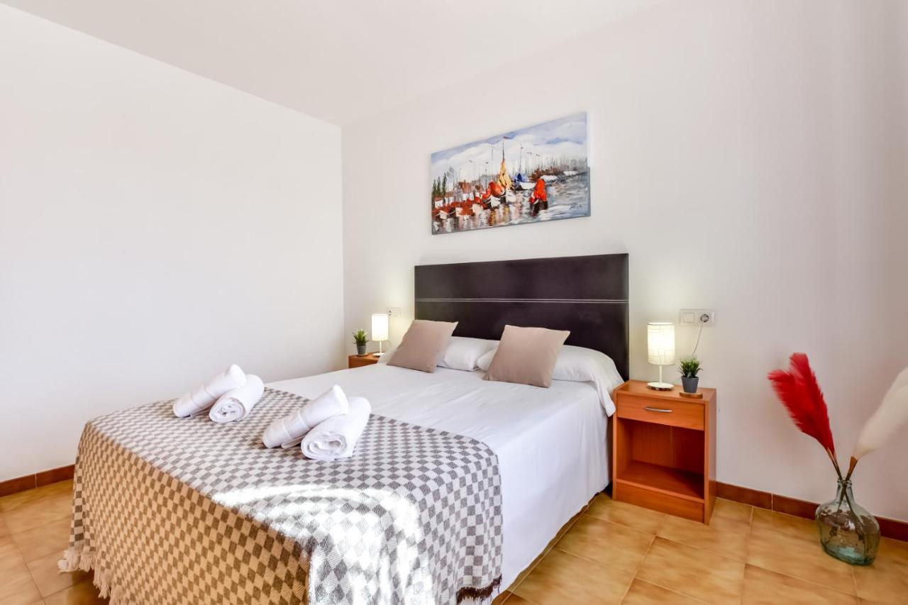 Villas Guzman Ismael Калпе Екстериор снимка