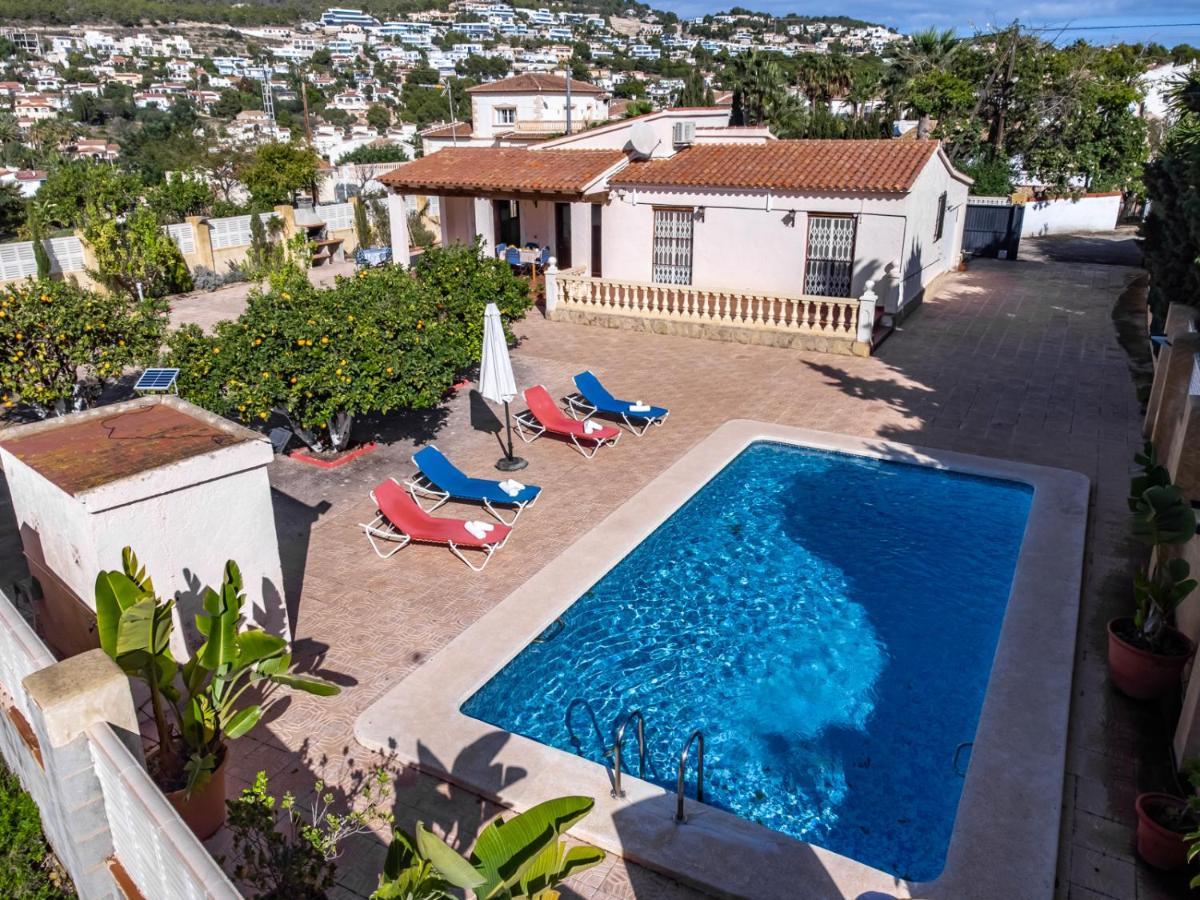 Villas Guzman Ismael Калпе Екстериор снимка